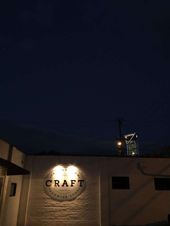 charlotteama's tweet photo. A few delicious photos from the #CAMAComm happy hour on Tuesday @craftgrowler: https://t.co/6A5kqRa5a6 | http://t.co/seLJqf09pd