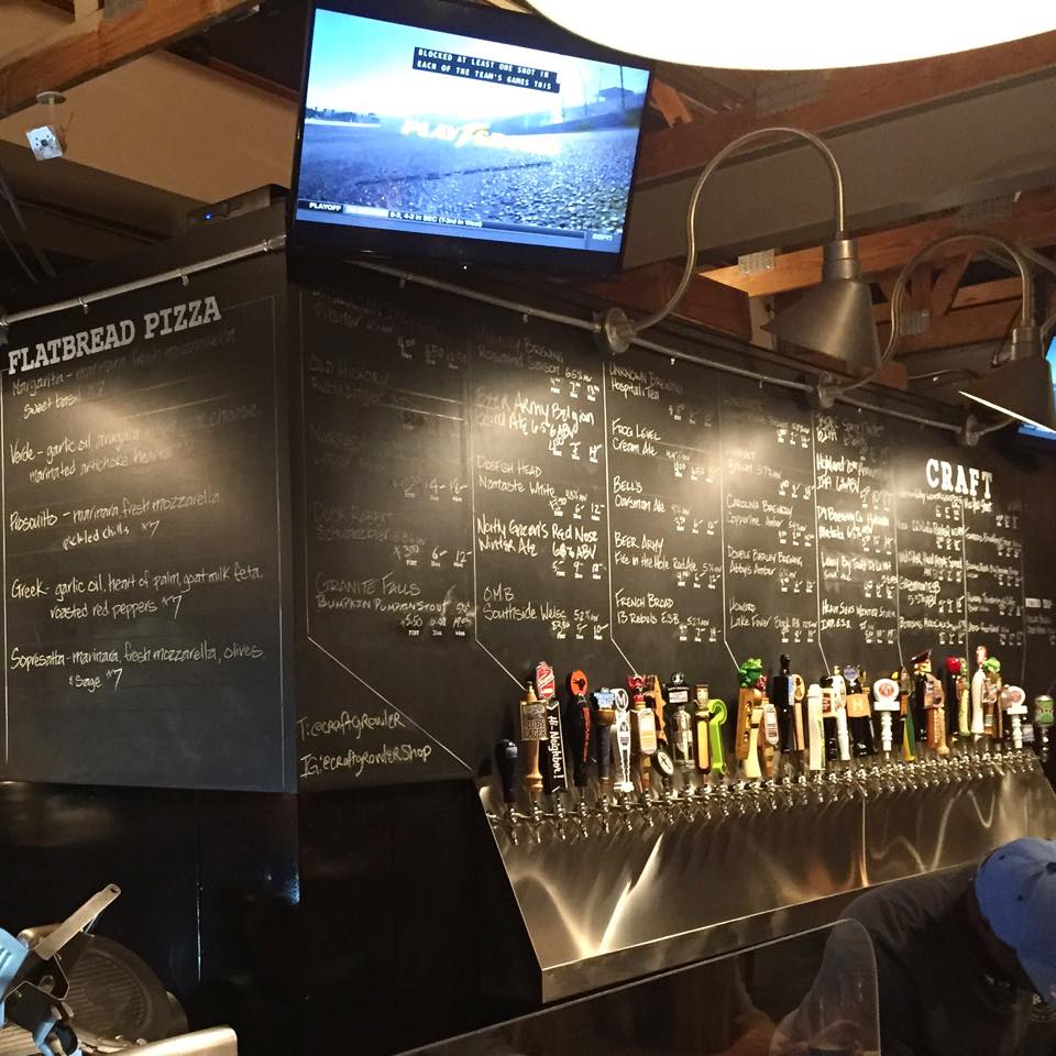 charlotteama's tweet photo. A few delicious photos from the #CAMAComm happy hour on Tuesday @craftgrowler: https://t.co/6A5kqRa5a6 | http://t.co/seLJqf09pd