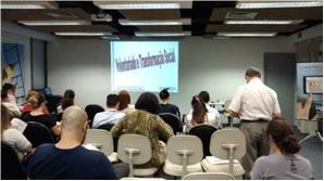 WSP Day - Brazil - Santo Andre: With a tender way to value life, this group created the Hug Day. A crowded meeting.