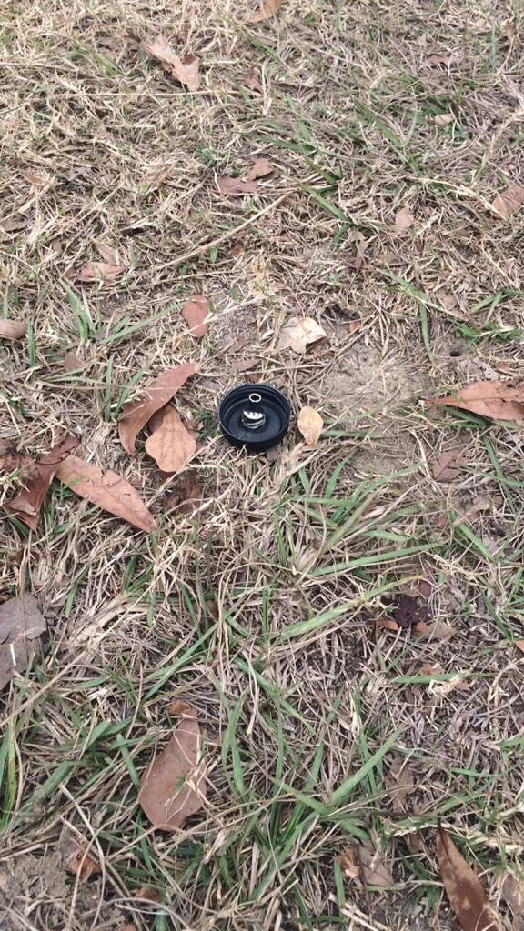cdubs_vdubs's tweet photo. The shit you see in the wando parking lot #gbcap http://t.co/sq50HhO0ZZ