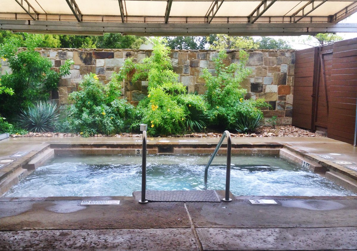 hyattlostpines's tweet photo. How we plan to spend our weekend... #hottub #jacuzzi #spadjango #hyattlostpines http://t.co/WsH1BTViw2