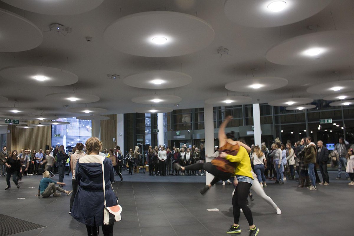 Anthony Head tweet media