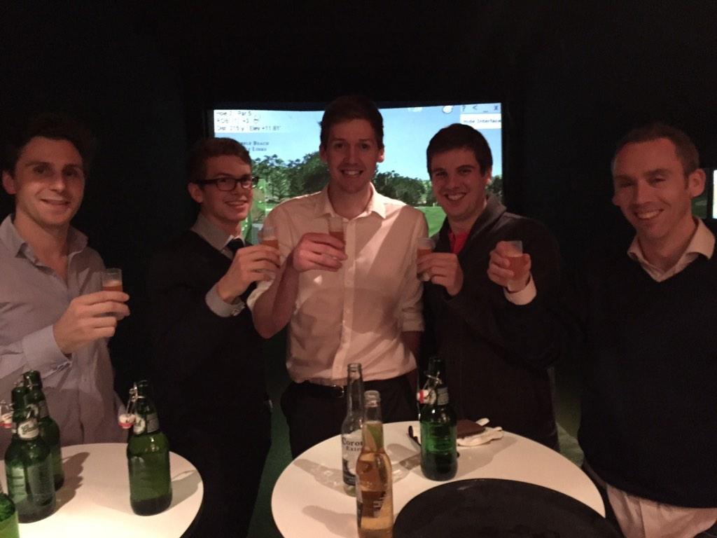 jmschppll's tweet photo. #urbangolfbirdie must of given away 50 shots already today and it's only 18.30. @UrbanGolf http://t.co/zWYTRz0dY6