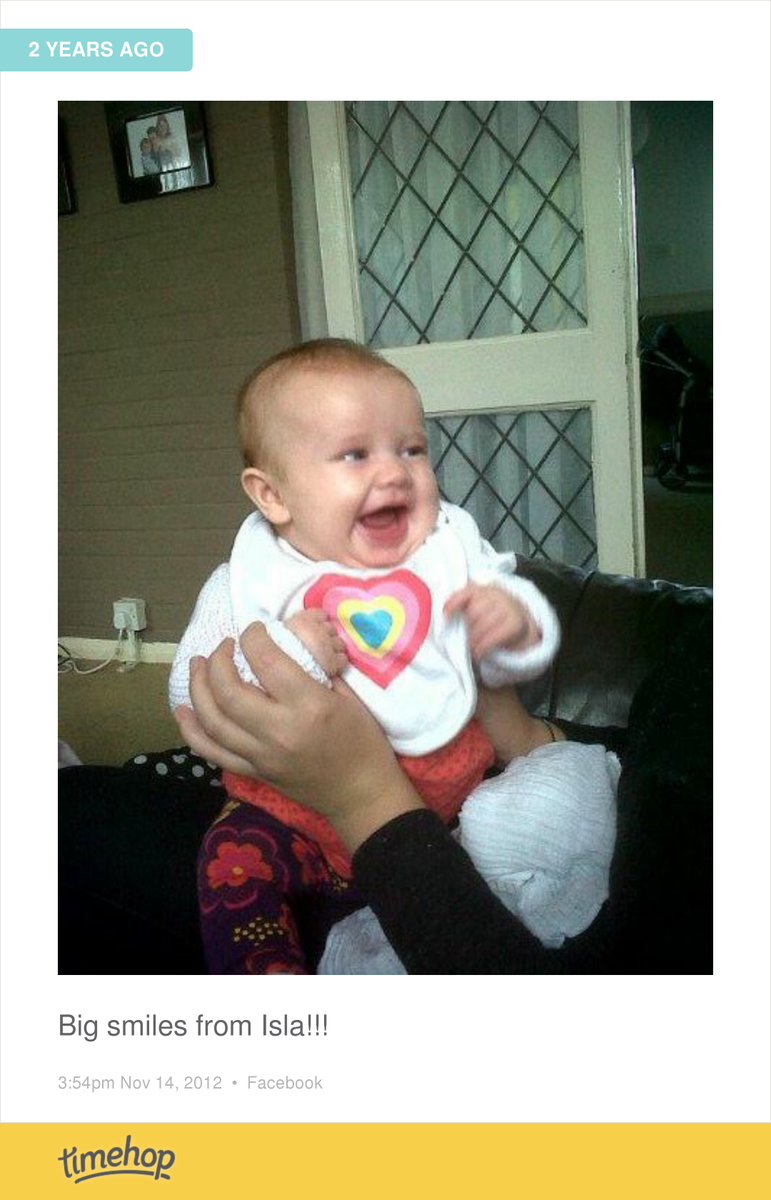 abz0603's tweet photo. omg Isla looks sooo cute. x http://t.co/2lUn69rpfS http://t.co/ooTGgtavv7