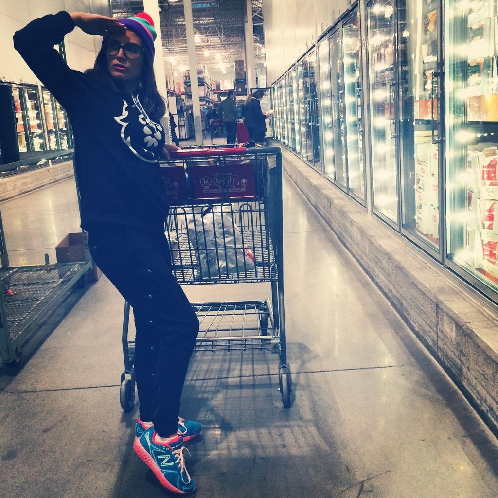 kristinamaria's tweet photo. Oh you know, just Costco-ing my life away. ✌️ #SoCool #NWKD #Swag #ThatGoldenCard #Costco #Shenanigans http://t.co/W1KJbtOL4h