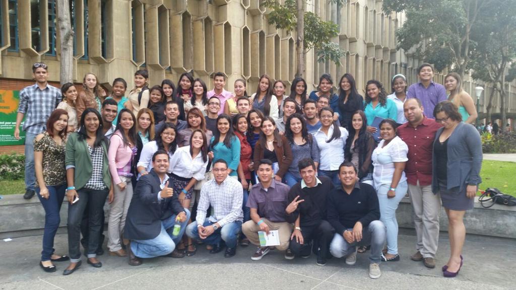 DesireeAzuaje's tweet photo. ORGULLO UNERGISTA @CDEURG GUARICO PRESENTE.!! @CongresoEUCAB #EconomiaSinLimites http://t.co/nar5h4znax