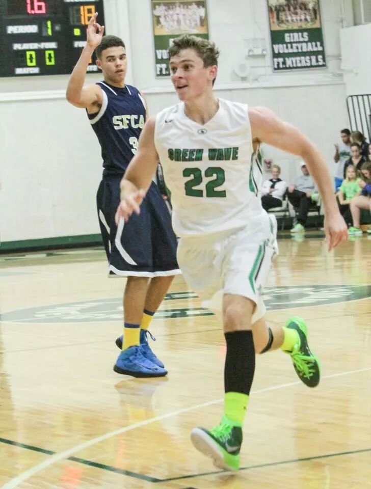 Hoopsonmission's tweet photo. My little brother @loganlong03 #teamactionjackson @SportsAtSFCA http://t.co/eKJa4k9HX3