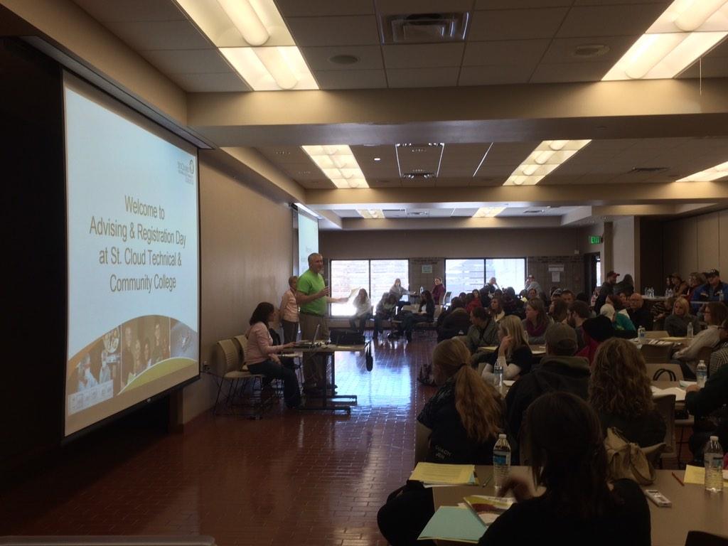 BrettaEdwards's tweet photo. @SCTCC happy Advising &amp; Registration first year students!!! http://t.co/vEHvSWwTyg