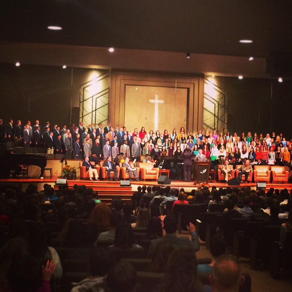 soto_dave's tweet photo. Powerful music by the @wcbc_today college choir during the last service of College Days #wcbcfall http://t.co/AuyQDHAEg7