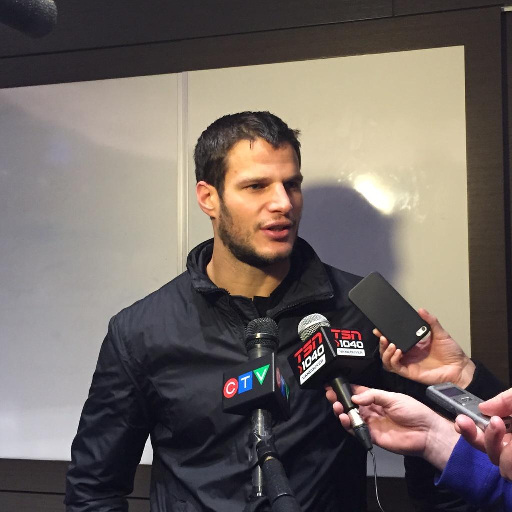 Canucks's tweet photo. "I'm ready to go tonight." - @kbieksa3 #Canucks http://t.co/dm5hOXYI16