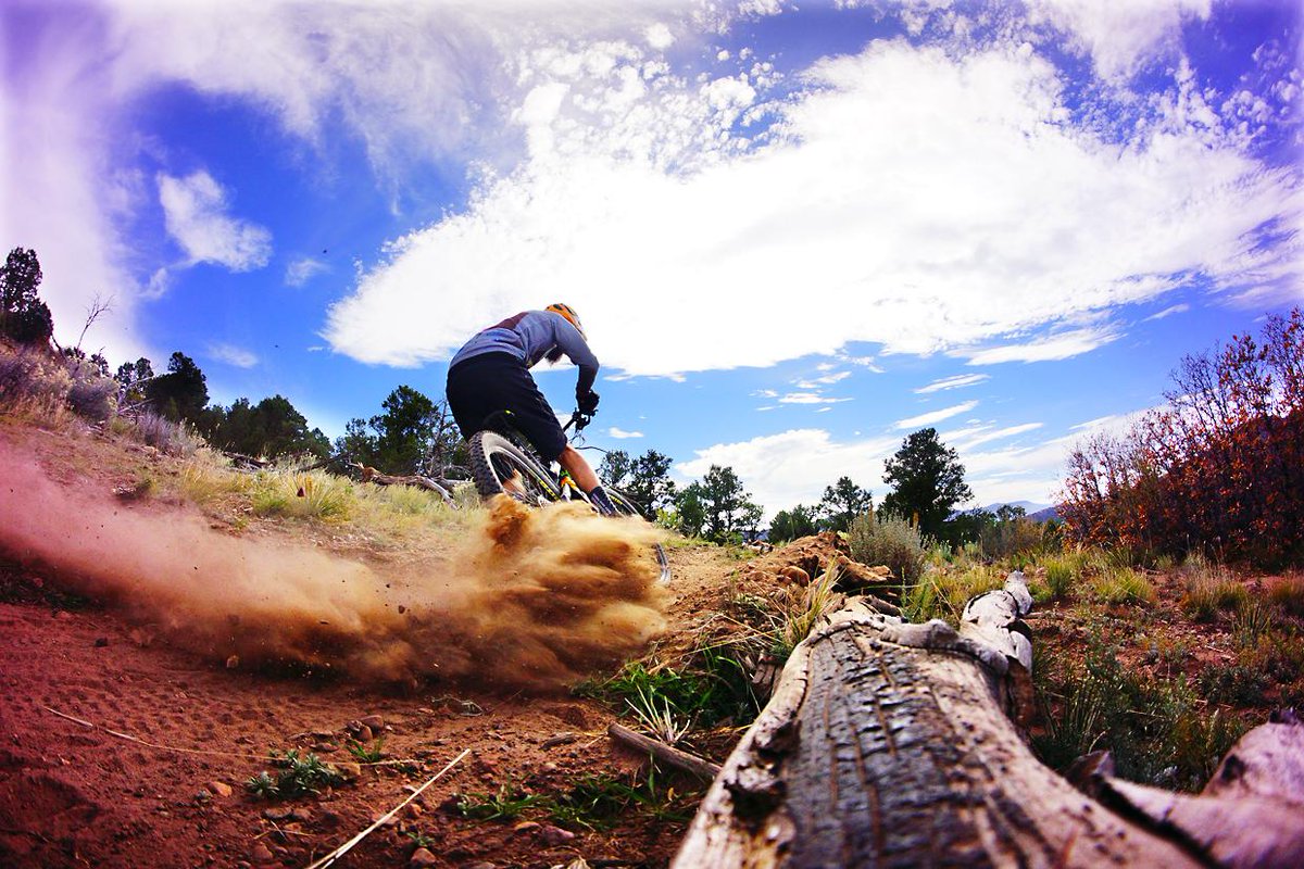 DirtRag's tweet photo. #RidersEye Brendan Shaffer hits the trail in Durango. Photo: Ryan Stimac. Send your pics to riderseye@dirtragmag.com http://t.co/KEhE68JpAw