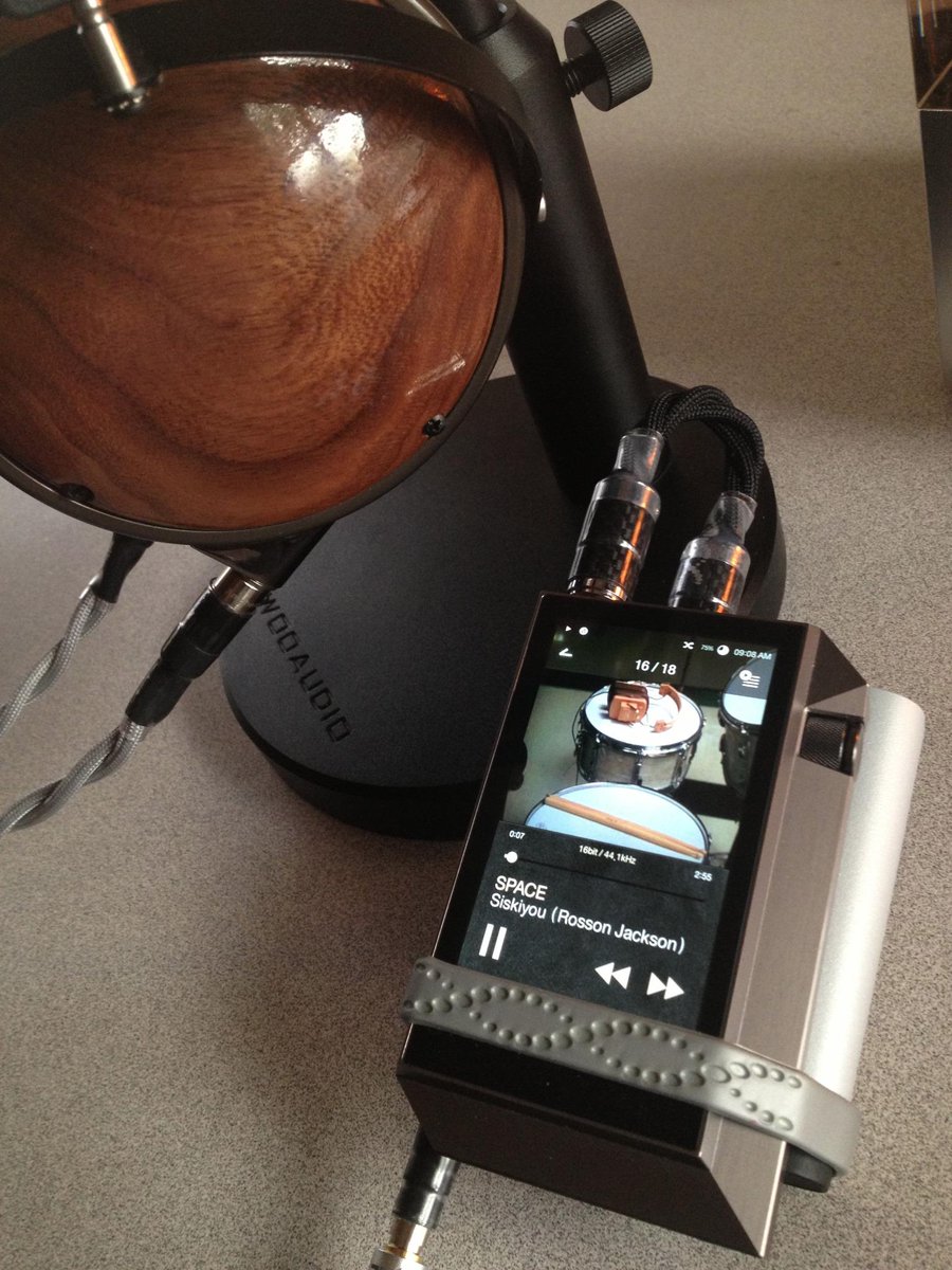 This is just stupid, how AMAZING this sounds: @Audeze LCD-XC @dhc_audio @iriver_us AK240 & @lehmannaudio Traveler amp