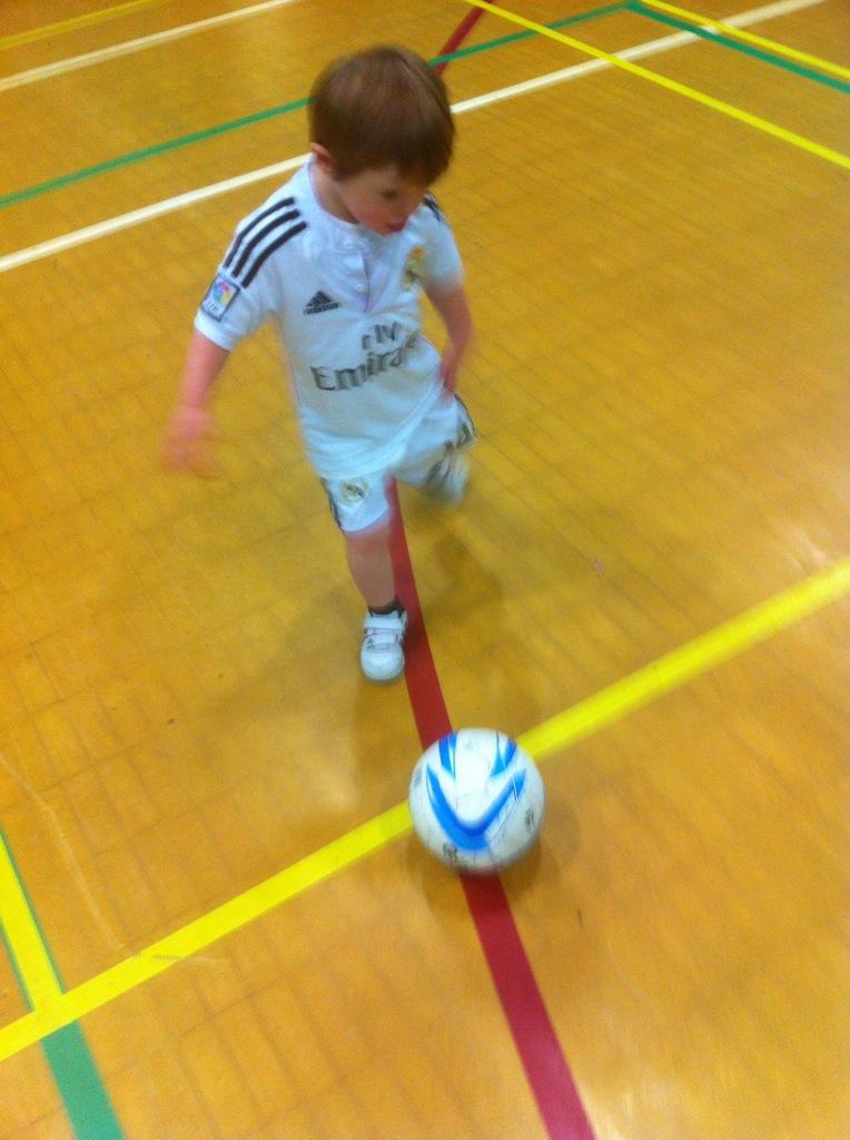 LivingWithFin's tweet image. Still enjoying this exercise and getting better every week.