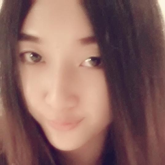 SelviaLimena's tweet photo. “Smile is a simple way of enjoying life.” 💋 http://t.co/3eGlt7JLQS