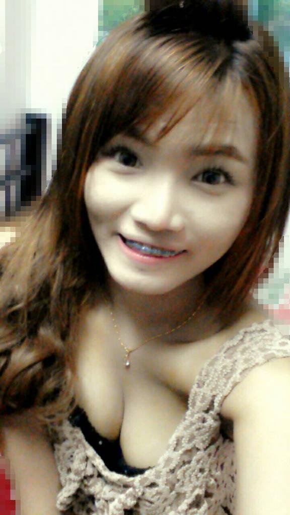 ladda_Attatan's tweet photo. ....โชว์เต้าตอนดึก..มันหนาวจังวู้...^^ http://t.co/Cl8lSeDn7z
