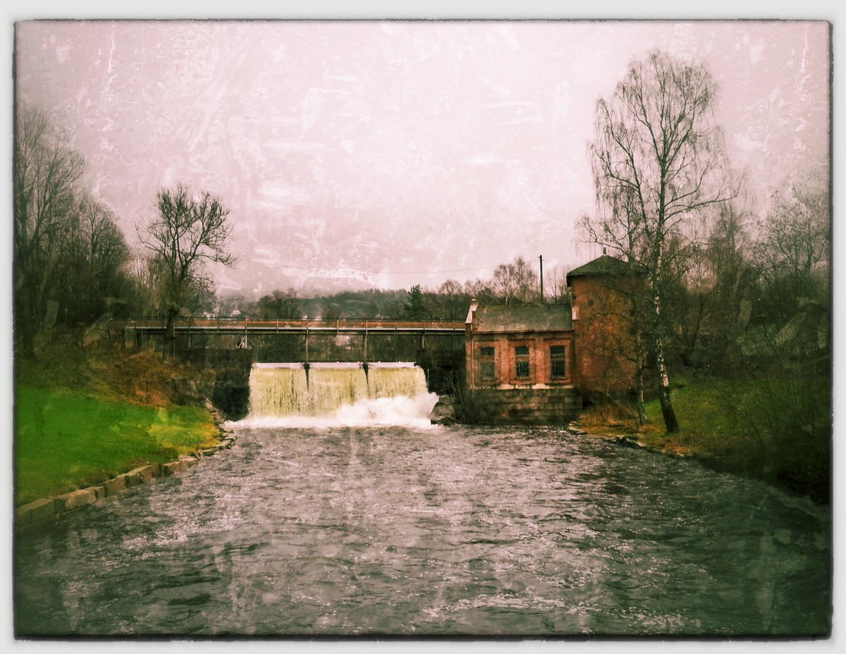 janbarstad's tweet photo. #Oslo #Frysja #Maridalen #Oslove #river #Akerselva #today #filter #photography #mobile #visitoslo #Norway http://t.co/x81uLRXNt0