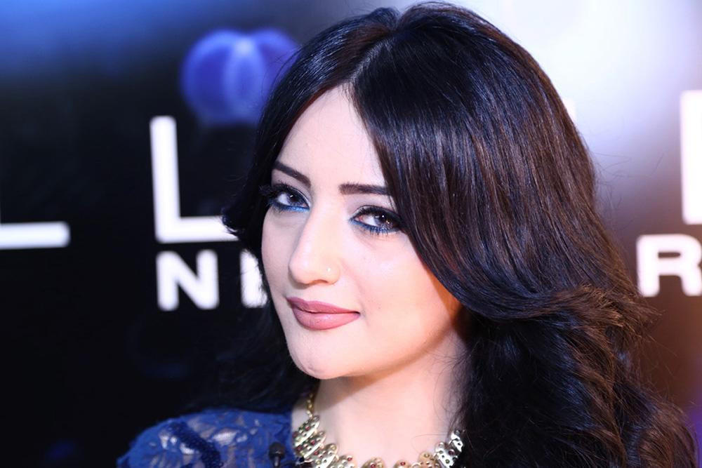 لكوكب الشرق تغني الفلسطينية <a href="/manalmousa7/">Manal Mousa</a>  "أنا في انتظارك".. ما رأيك في ادائها اللون الطربي؟ #ArabIdol
