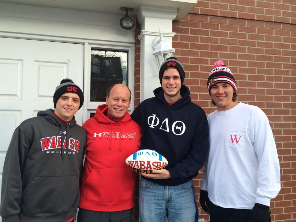 HughVandivier's tweet photo. Arrival @wabashpdt @TheMurph47 @Senor81 @collinbell31 @anton_hummel #mononbellrelay #als http://t.co/uAyHhyoX6z