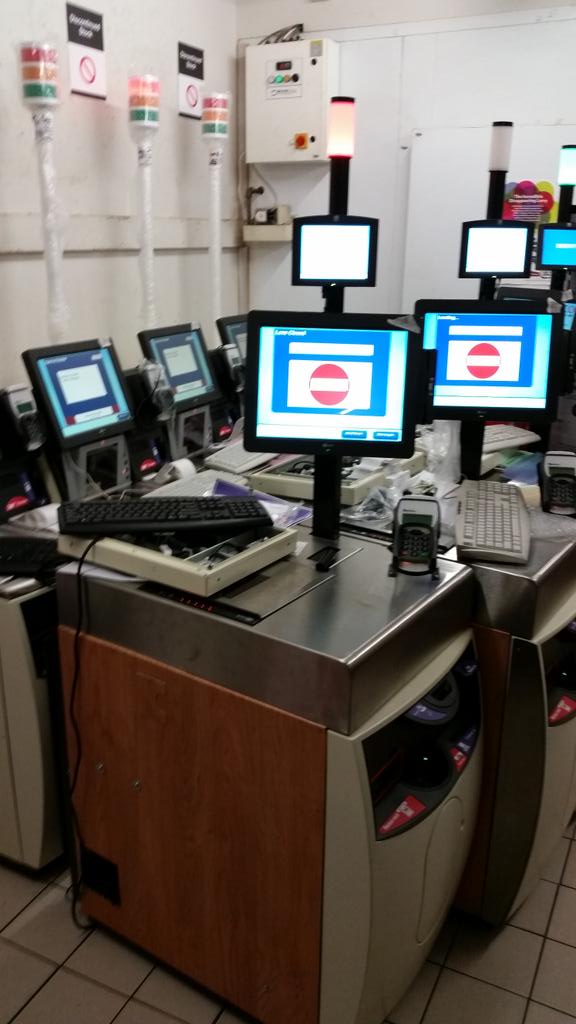 Exciting new changes on the way in <a href="/Piccadilly5322/">Tesco Piccadilly Mcr</a>. Come and see on Sunday! #hybrids <a href="/philwoodhouse/">Phil Woodhouse</a> <a href="/jodibogi/">Matt Arrigonie</a>