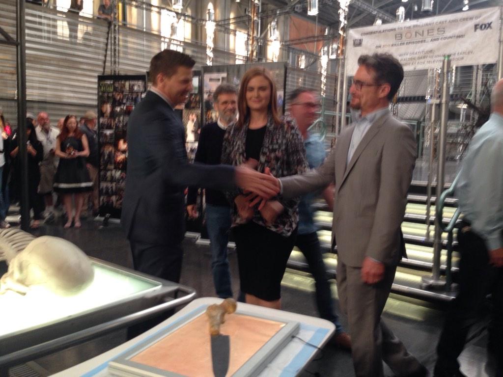 mananalafiestadelos200capitulos