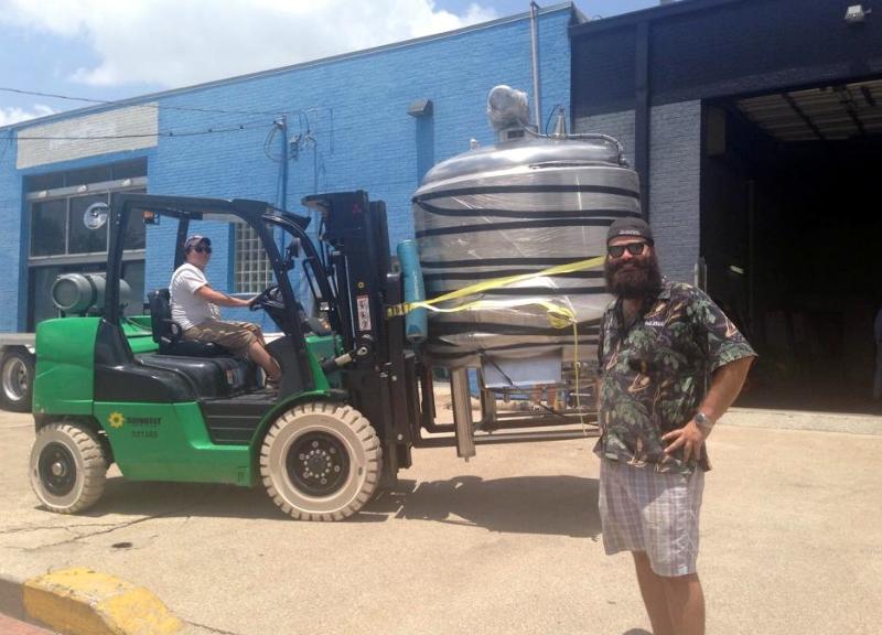 Central_Track's tweet image. .@BrainDeadBrew's Sam Wynne tells us what to expect from Deep Ellum's first real brewpub: bit.ly/116ZJ2K