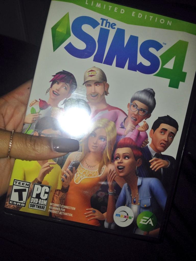Ebz120's tweet photo. #yes #onlygameiplay #sims4 #thanku 😈🙌💻🔋 http://t.co/syvMeZZz4q