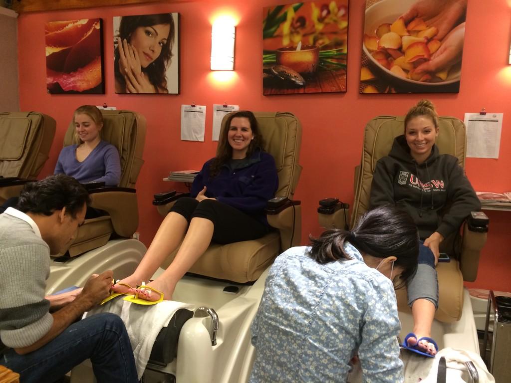 DeltaGammaDuke's tweet photo. We hope our seniors are enjoying getting pampered before semi tomorrow! http://t.co/00CxKajB3X
