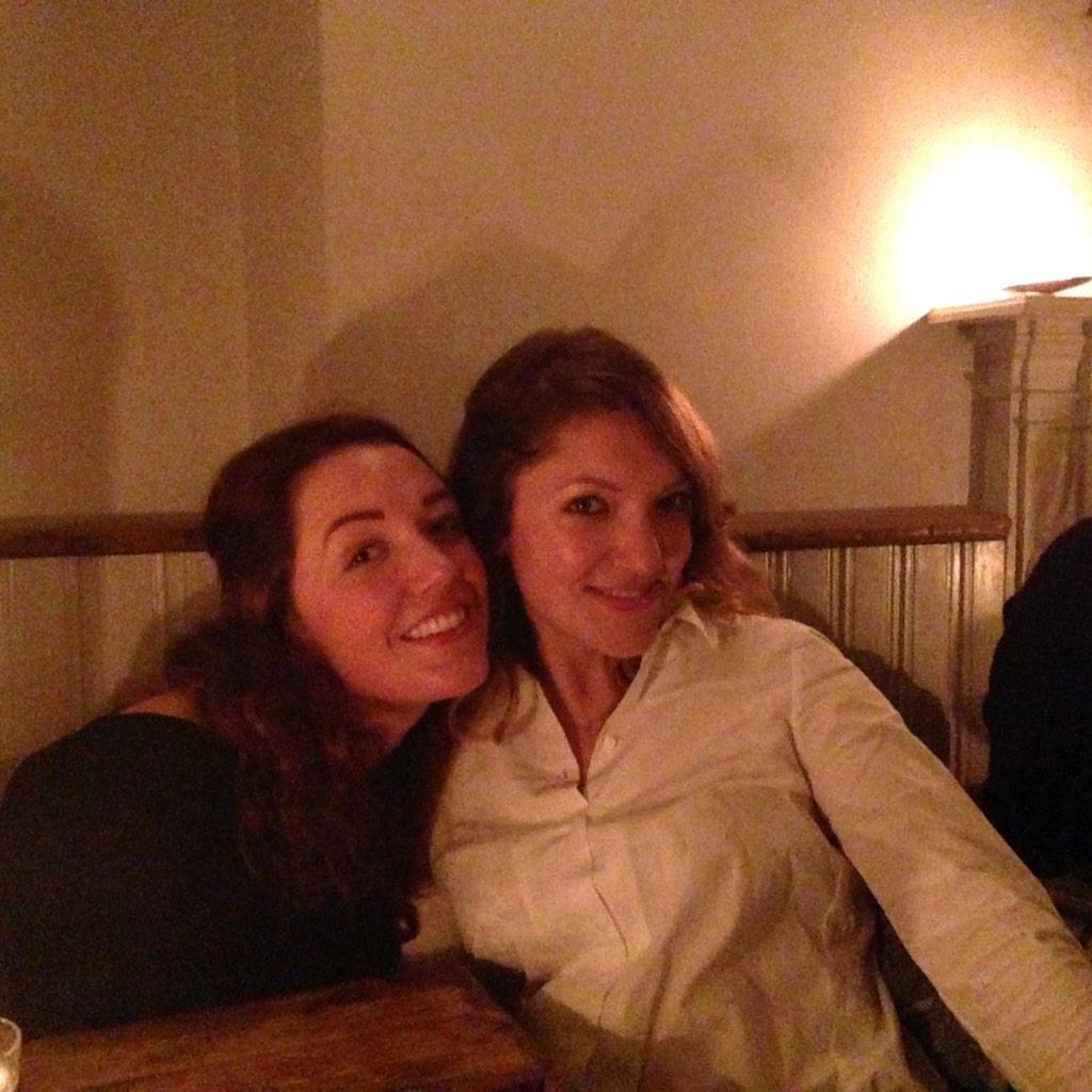 ConnyAndrew's tweet photo. Out in Oxford with the girls! #pierredevictoire http://t.co/8CtxMwubHG