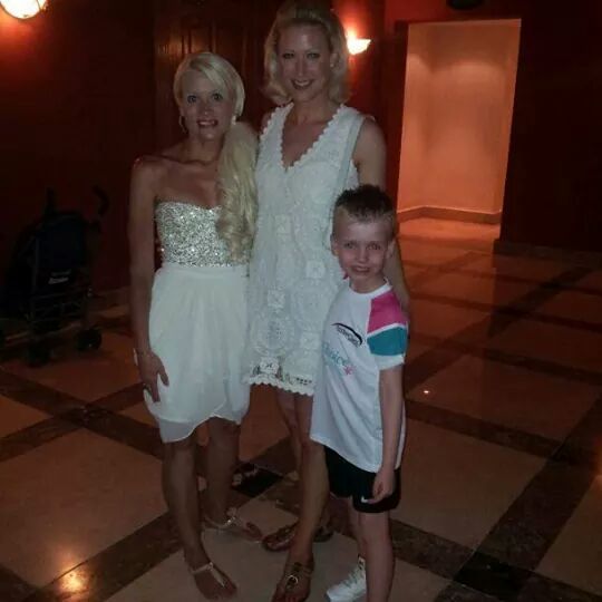 A big Happy Birthday to the beautiful Hope you having a awesome day. Lots of love xxxxx 