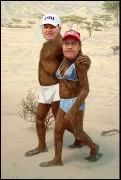hedfudup's tweet photo. #toosoon? Nah! #RollTide http://t.co/cCYsUEFHHL