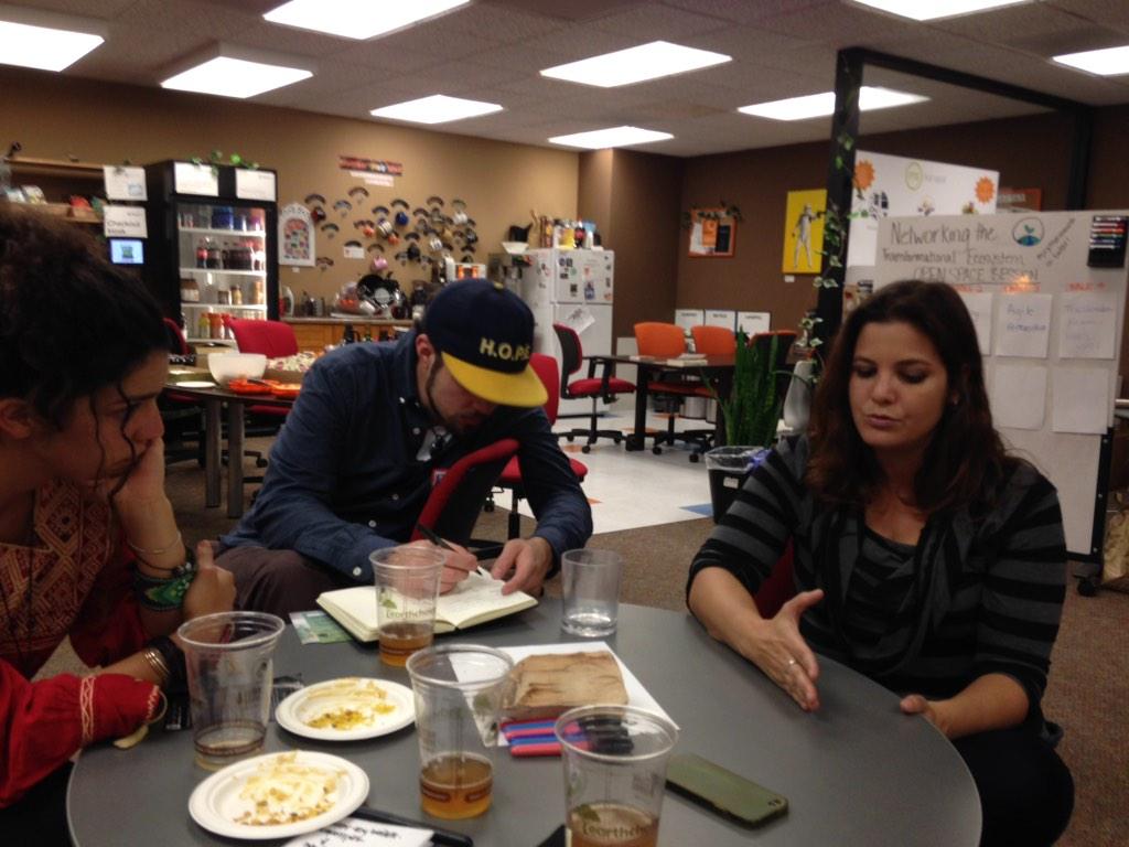 JulianMollRocek's tweet image. @PrjctNuevoMundo #networkingtransformation