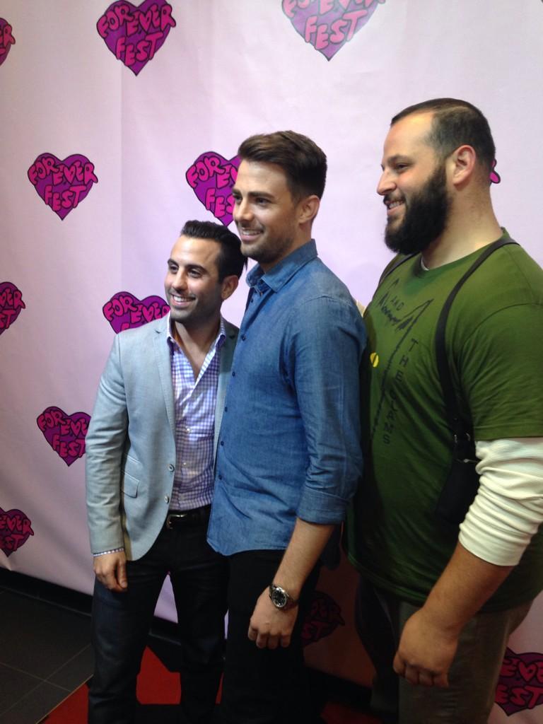 TheCWAustin's tweet photo. @.@4everFest #MeanGirls quote along! #jonathanbennett #danielfranzese #danieldesanto http://t.co/NpuU3LJSkQ