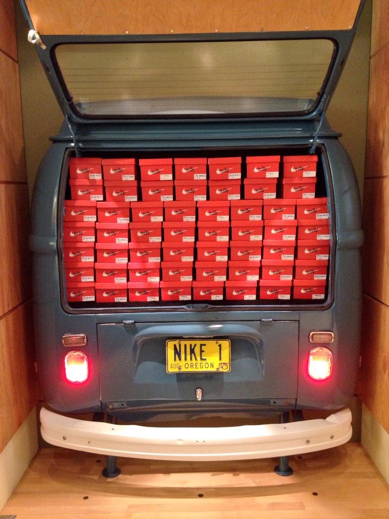 FounderEmily_'s tweet photo. Had a great time .@WiedenKennedy, .@CMDCreates & .@Nike #AMATakesPDX http://t.co/Jol8U0OXRG