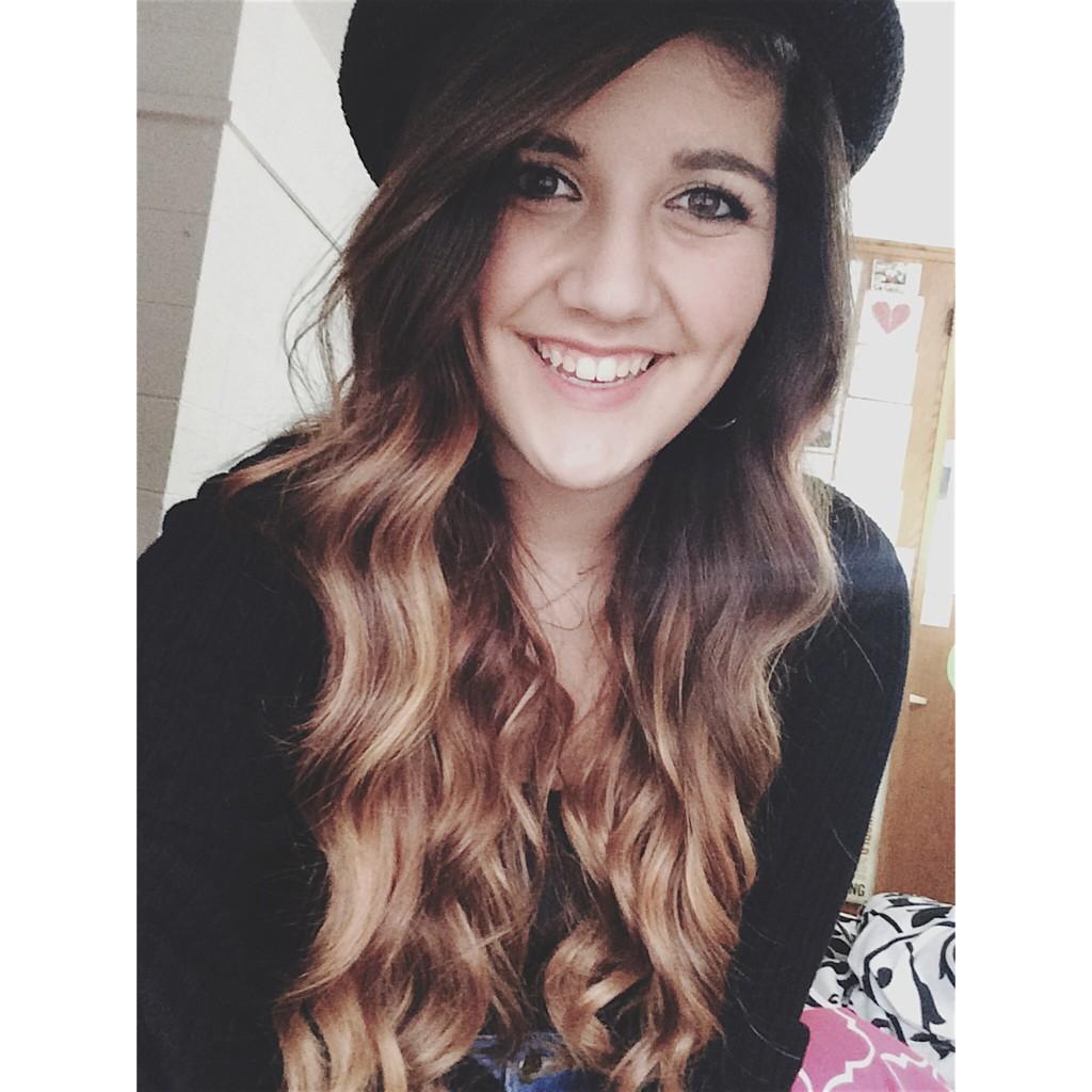 lifewithashIey's tweet photo. @EmblemThree @PopEntCom #PopEntE3 am I cute enough for you? http://t.co/VNxT3VZ1l7