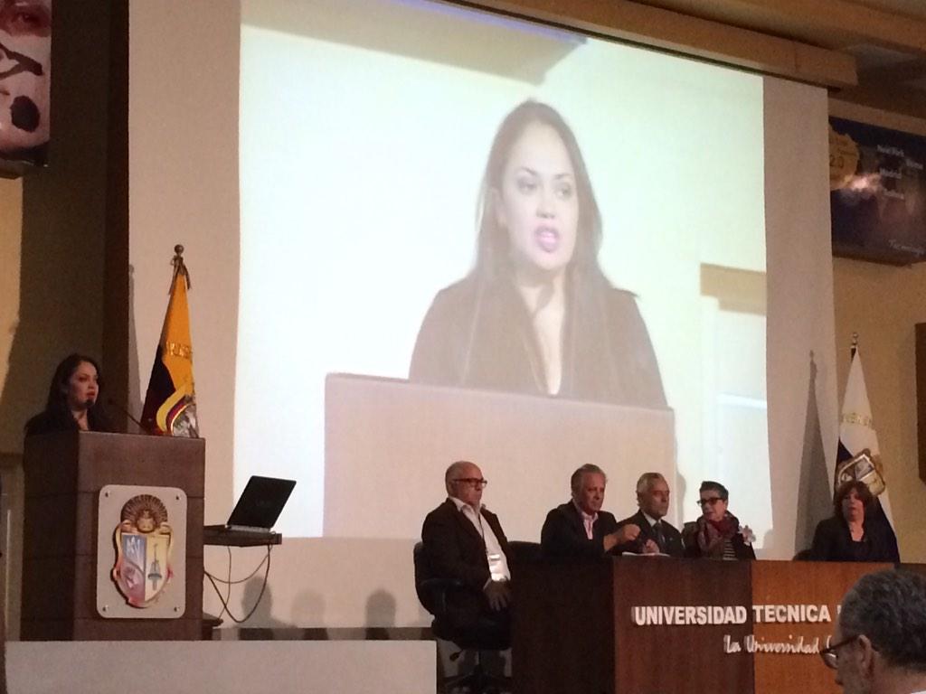 ciKiCIIP2014's tweet photo. Ceremonia de clausura interviene #RectorUTPL José Barbosa. http://t.co/ucNd3SCPnb