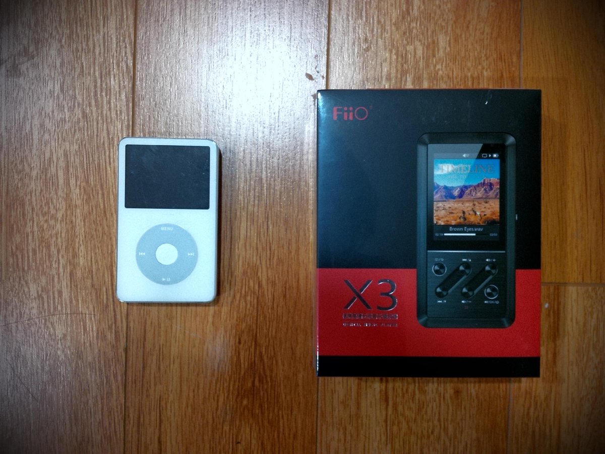 johnchong's tweet photo. After 9 years of being in service, it's time to let my Ipod 5gen go. Hello Fiio x3! #audionerd #freeipod to #x3gift http://t.co/96b4vUFqzO