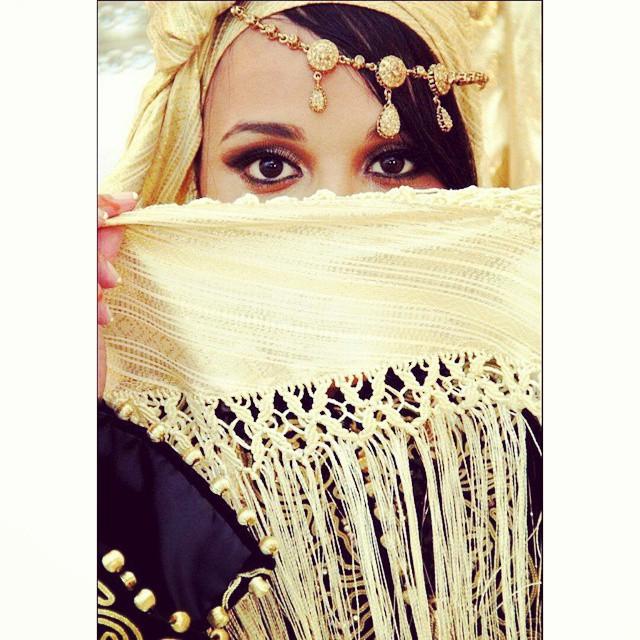 sissi8707's tweet photo. La simplicité fait la beauté des #Algeroises  ☺️❤️ http://t.co/Z1a5qkhIT1