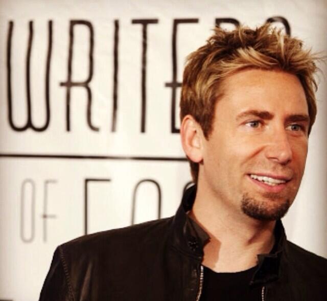 HAPPY FUCKING 40TH BIRTHDAY MY FUNNY, AMAZING AND BEST HERO CHAD KROEGER!!!!! 