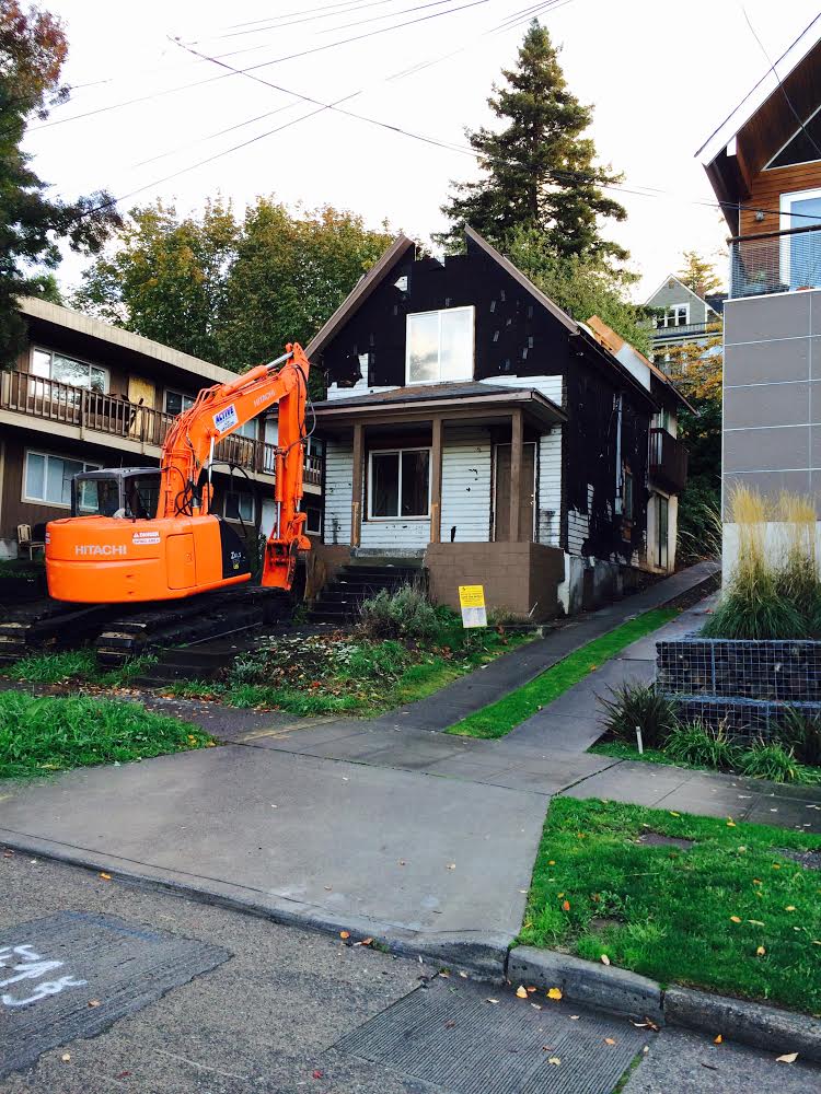 ImpDemolition's tweet image. Imperial Demolition &amp;amp; Earthworks completes another tight Demo project in downtown Seattle, WA.