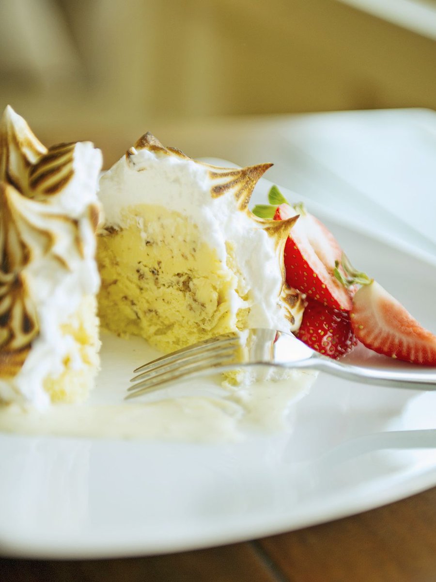 hotelcorque's tweet image. Woohoo! Congrats to Root 246 who was recognized by USA Today for their Baked Nebraska dessert. #root246 #USAToday