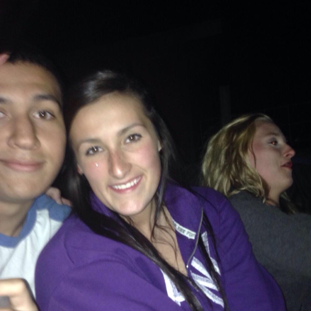 YourBudTevin's tweet photo. #EmbarrassYourFriends @BaileyKimzey @Gabbyy_birdwell @Erickson_Taylor @claybauer2 πππ http://t.co/aZJ0UXmJtM