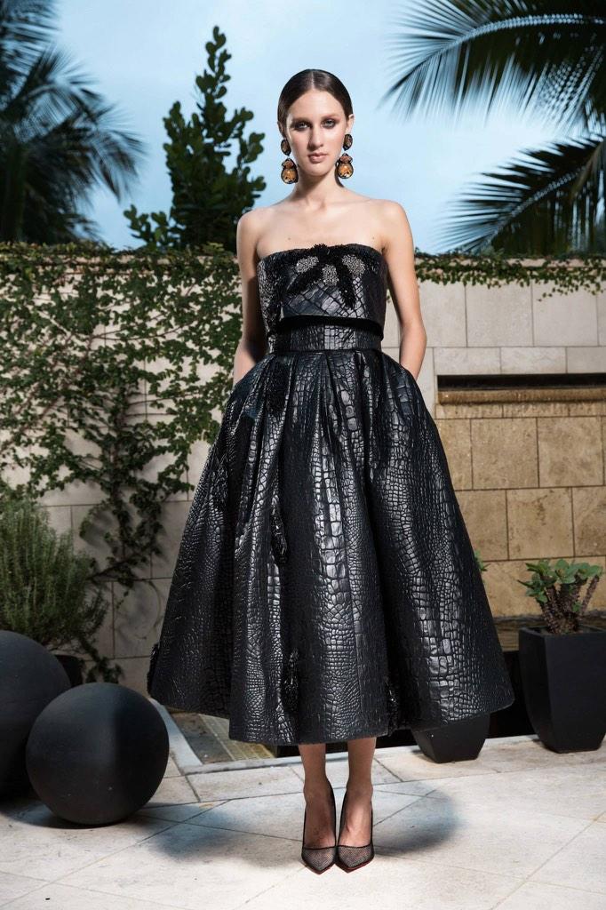 Servilarcas's tweet photo. Espectacular Ana Paola, lookbook de la colección SS2015 del diseñador @HarryRobles1 #elementmodel http://t.co/jmVqLk64o1 @ElementModelsPR