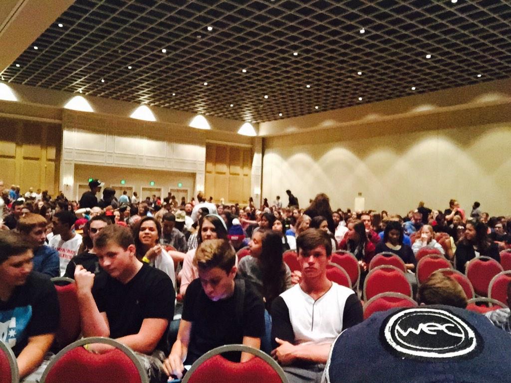 realKrisCruz's tweet image. #Fusion14