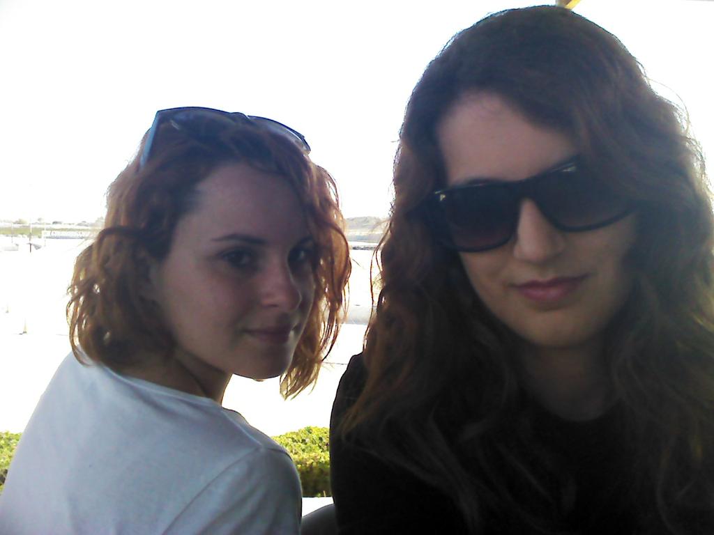 Judiithfb's tweet photo. FeliiCiidadeS para mi parejita de hecho que la quiero con locura y muchos años mas juntas @Lorelai_3 http://t.co/geOiNJPZwe