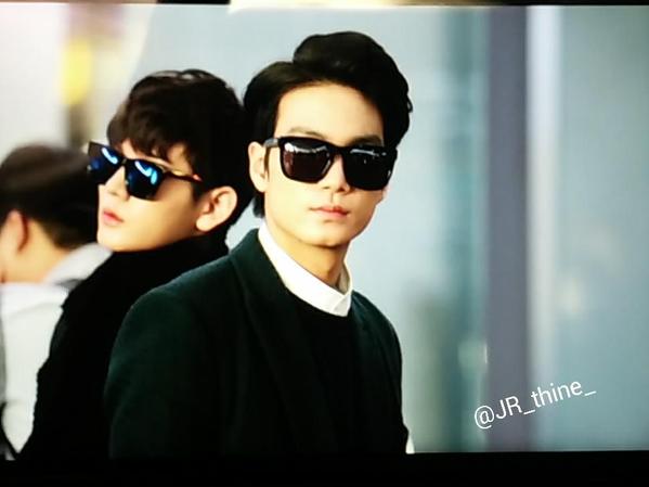 NUESTCafe's tweet photo. [PIC] omg JR changed back his hair colour to black😍😍😍 (cr:JR_thine_) http://t.co/Dcdk5IqC5c