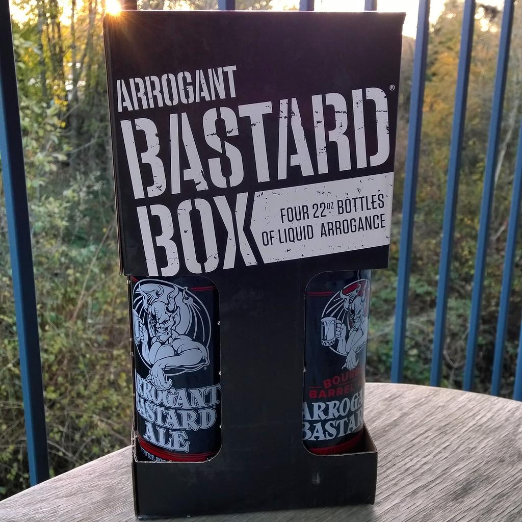 AmericaCrftBeer's tweet image. So this needed to happen @stonebrewingco #bastardbox #craftbeer #arrogantbastard #doublebastard #lukcybasrtd #bblaged