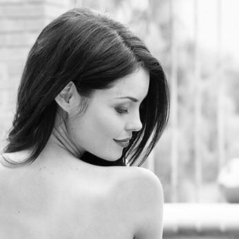 DeliaPR's tweet photo. what a life #bts #blackandwhite #sneakpeek #8x10proofs #ddhpr @Kristalynn1018 @8x10proofs http://t.co/wsPcGpsRLq