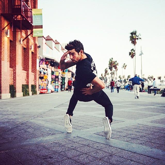 bboysbgirls's tweet photo. kiddavid:
Make sure you check out the new 🔥@teisbe apparel and 🔥@thorocraft footwear #teisbe #thorocraft #newgea... http://t.co/JwTlcqOpzh