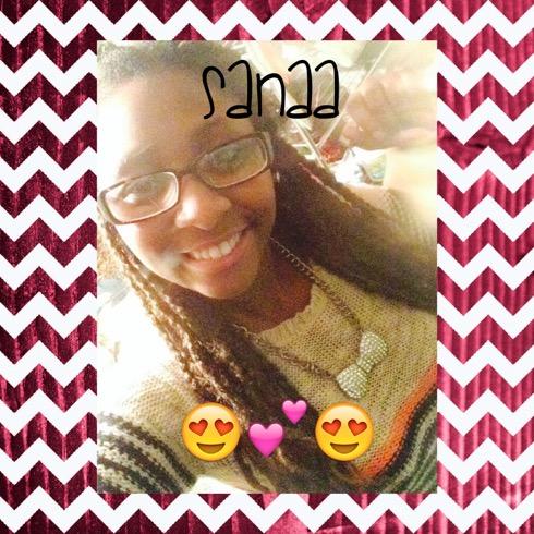 SanaaPartee's tweet photo. You can't become a queen, without me👑💁👏🙈💕 http://t.co/Cw0c5YUFVU