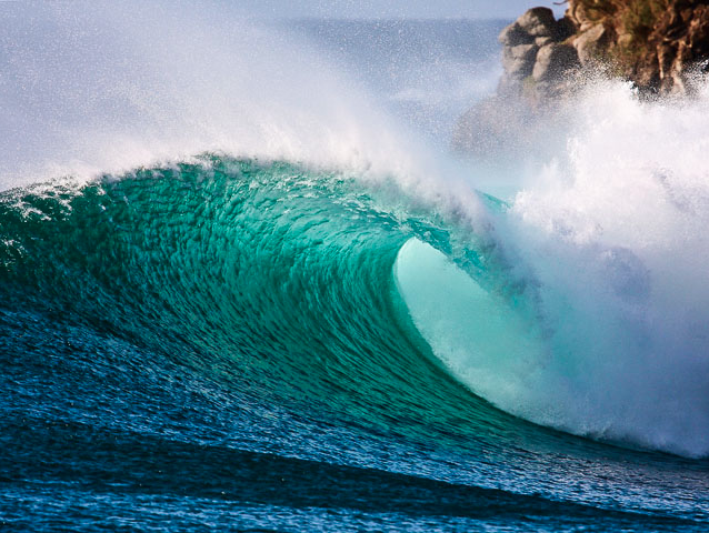 surfline's tweet photo. Get all of the women's world title scenarios here http://t.co/DlDeslQt4z #SurfNews #SurfWire PC Dooma http://t.co/7iUxZbUFyR